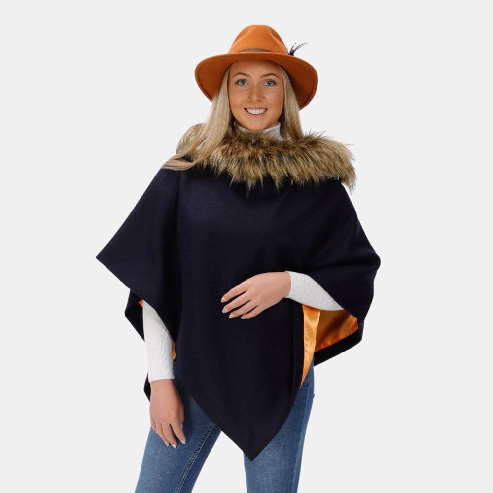 Vivienne Regular Faux-Fur Collar Cape