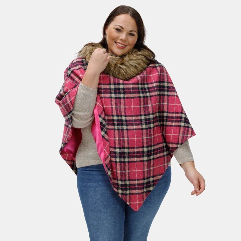 Marlee Curvy Cape Faux-Fur Collar Cape