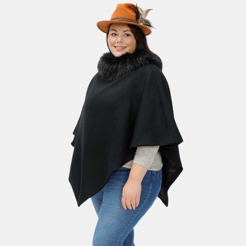 Aria Curvy Cape Faux-Fur Collar Cape