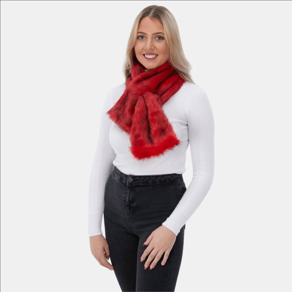 Red Luxury Faux Fur Stole