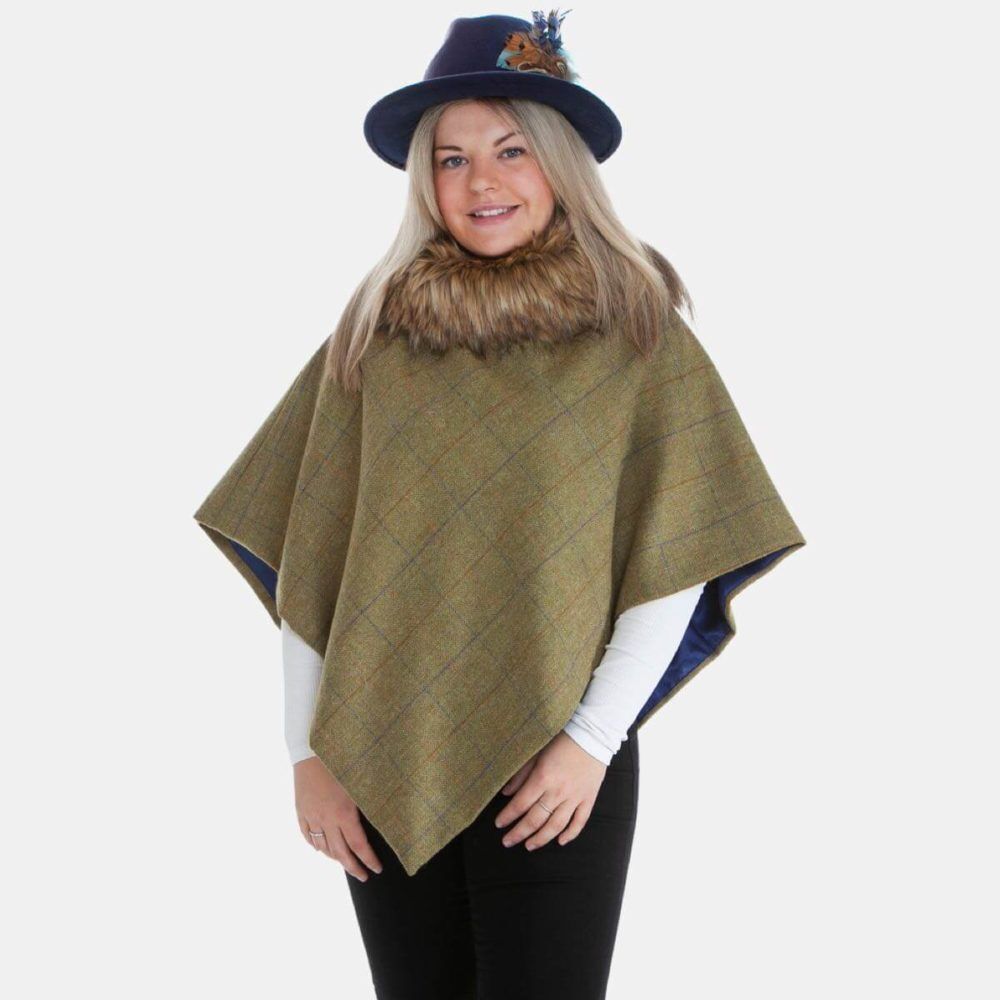 Melissa Shorter Faux-Fur Collar Cape