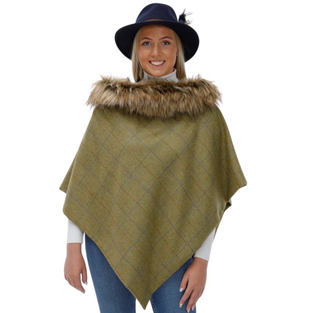 Melissa Regular Cape With Faux Fur